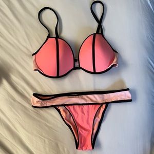 Victoria’s Secret Triangle Padded Bikini Set